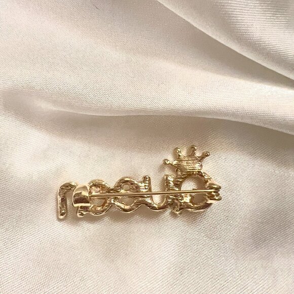 🧷👑QUEEN Gold Tone Sparkly Brooch/Pin - Picture 5 of 6